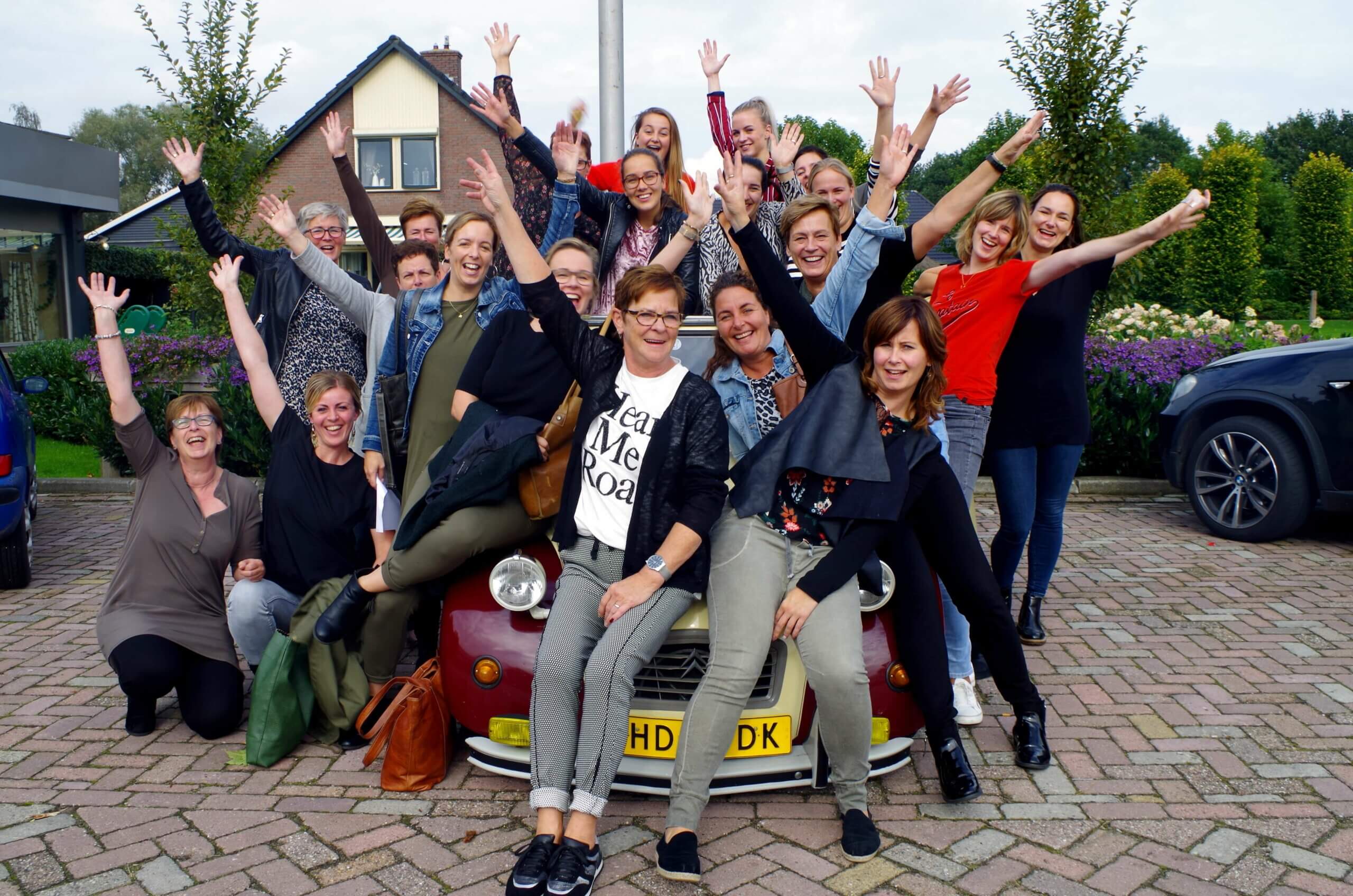 Verhuur Lelijke Eend online